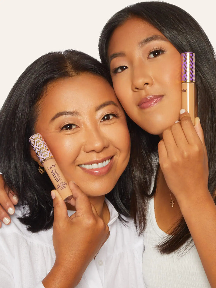 Tarte Shape Tape Concealer + Pixi Highlighter Combo (Worth ₹5,699 @ ₹1,699)